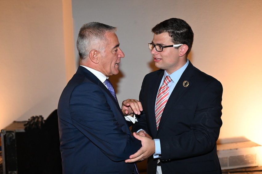 Δήμαρχος Παιανίας ορκίστηκε ο Ισίδωρος Μάδης