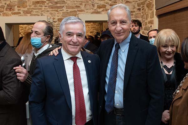 Αλλάζουμε Μαζί | Ισίδωρος Μάδης