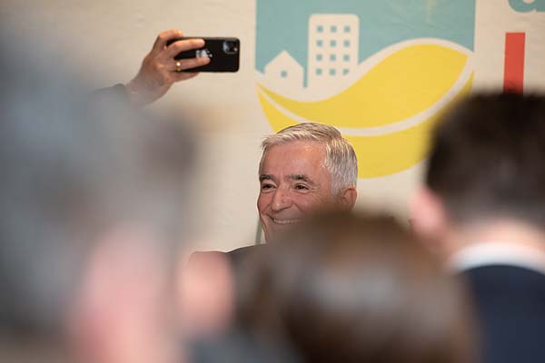 Αλλάζουμε Μαζί | Ισίδωρος Μάδης