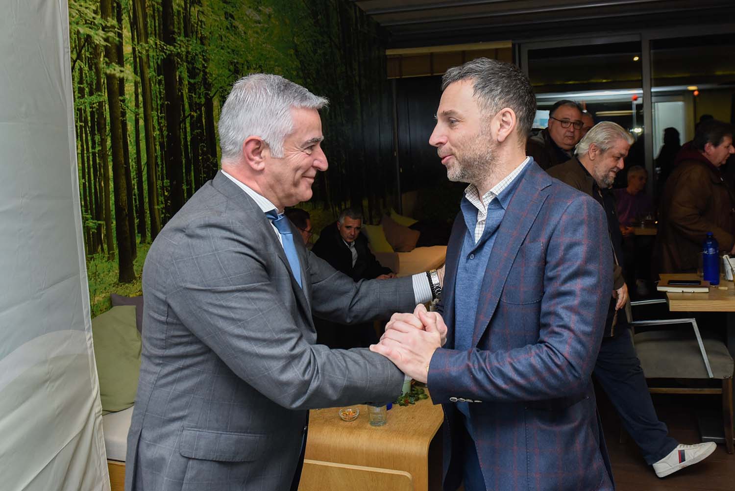 Αλλάζουμε Μαζί | Ισίδωρος Μάδης