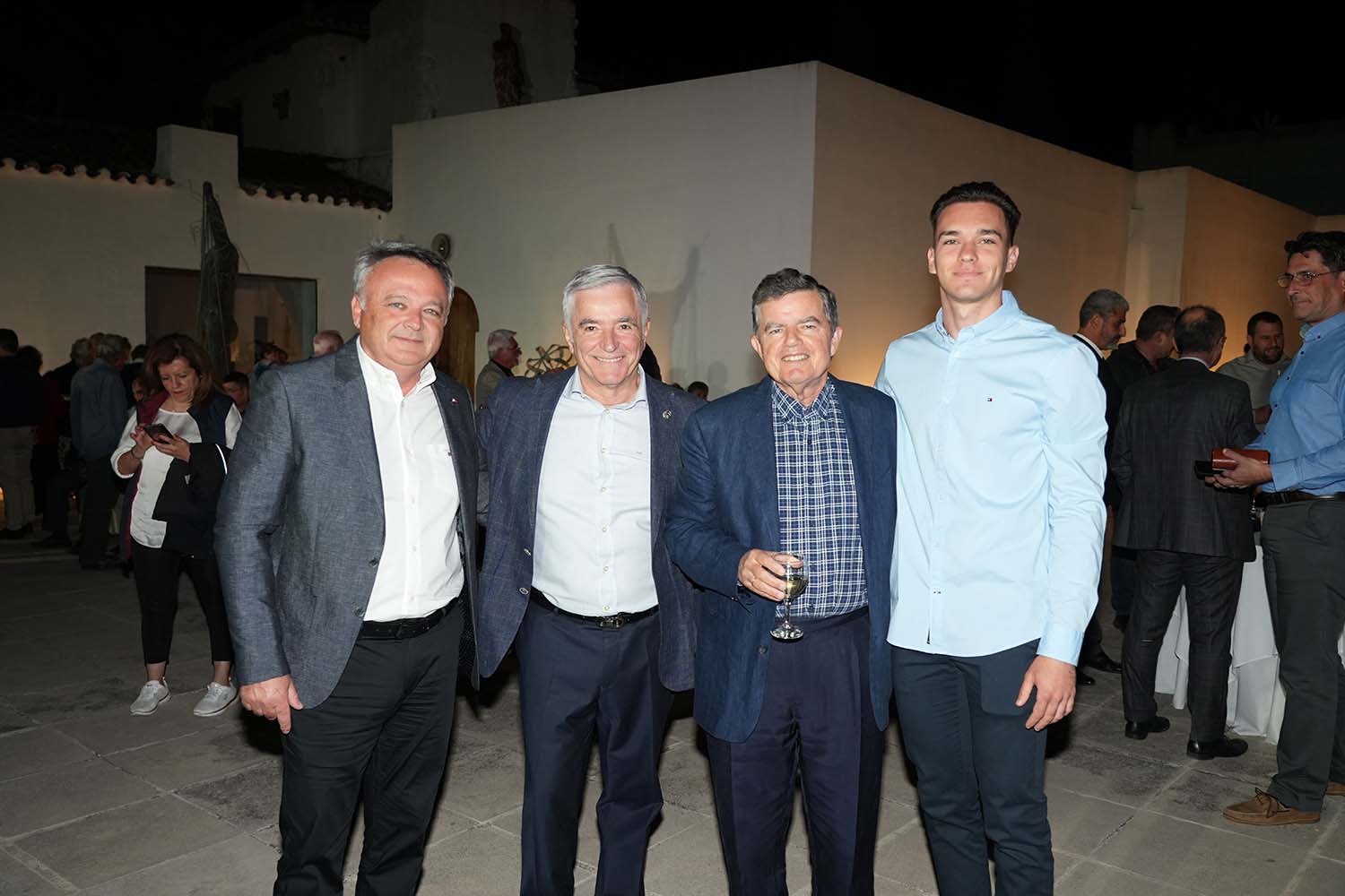 Αλλάζουμε Μαζί | Ισίδωρος Μάδης