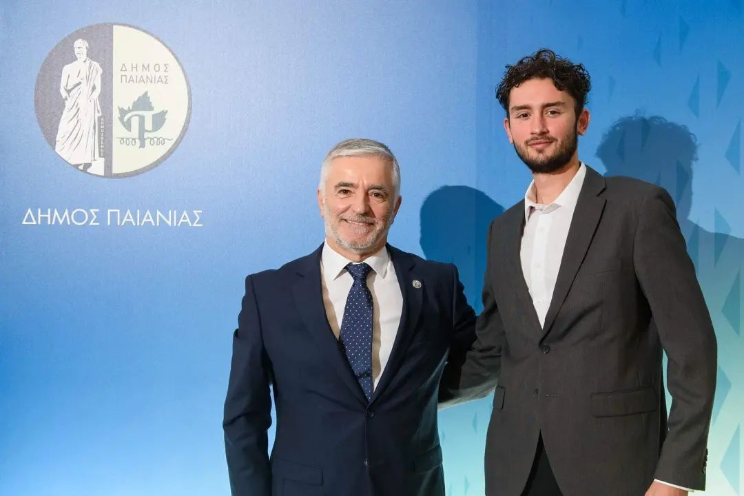 Αλλάζουμε Μαζί | Ισίδωρος Μάδης